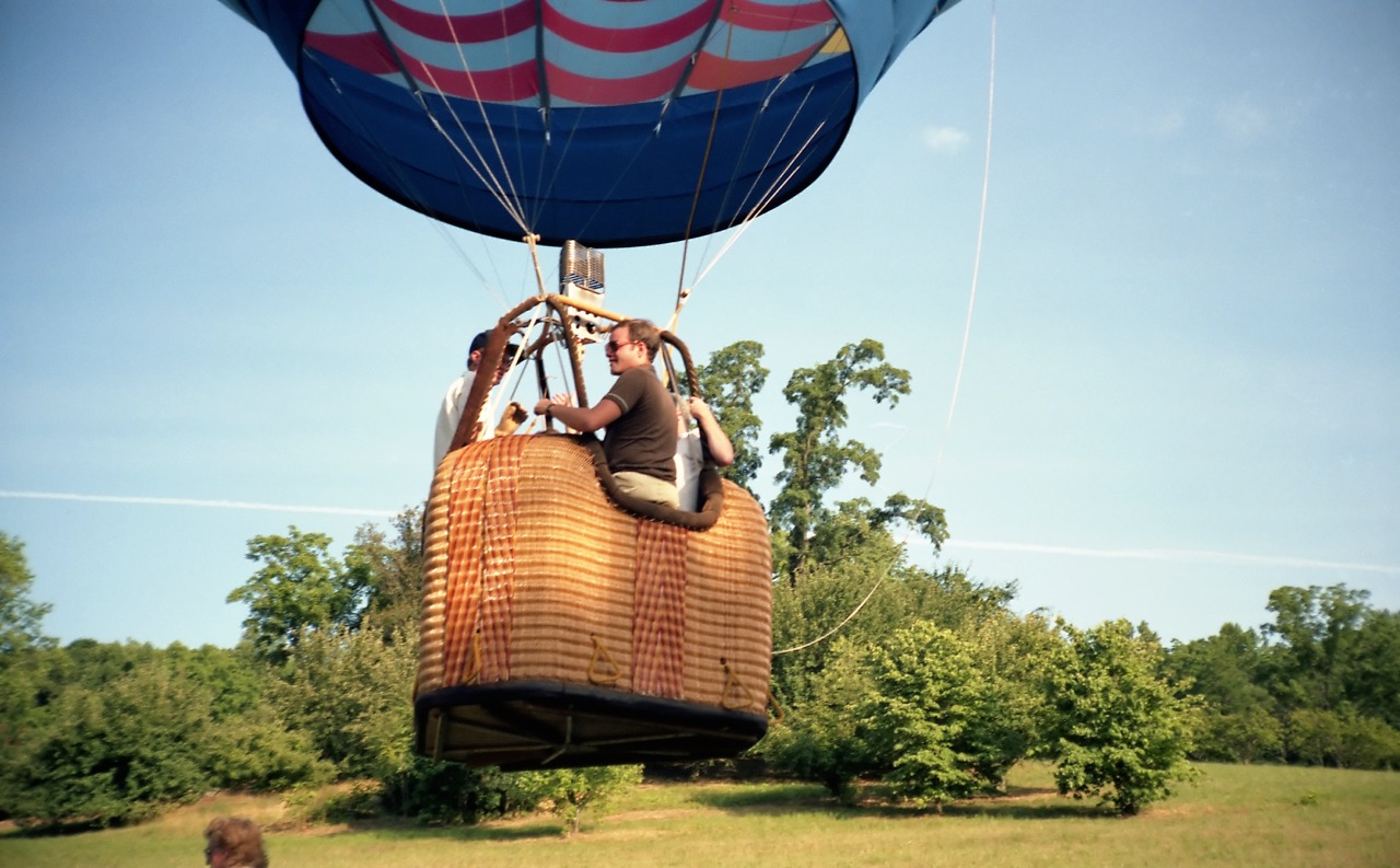 <b>Hot Air Balloon</b><br><i>Interferometrics, Inc. Summer Party, Jul 1988</i>